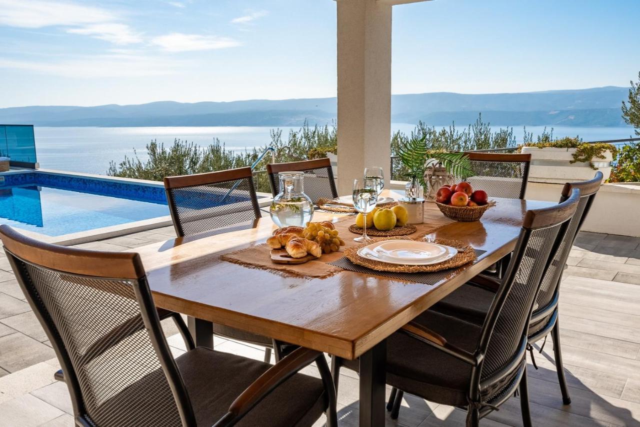 Villa Dream With Private Pool, 2 Bedrooms With En-Suite Bathrooms, Sea View Omis Exterior photo